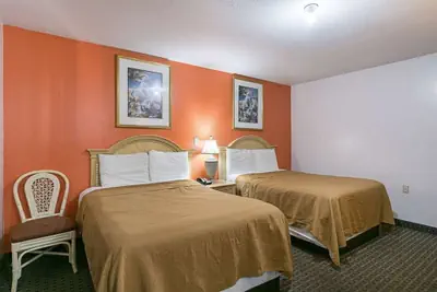 Photo 3 - Rodeway Inn & Suites Enterprise