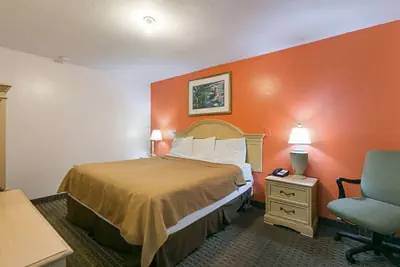 Photo 5 - Rodeway Inn & Suites Enterprise