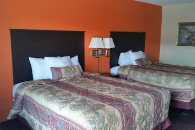 Photo 4 - American Inn