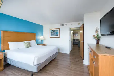 Photo 5 - The Ocean Key Virginia Beach Resort