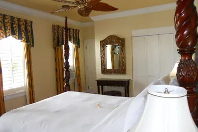 Photo 5 - Duval Inn