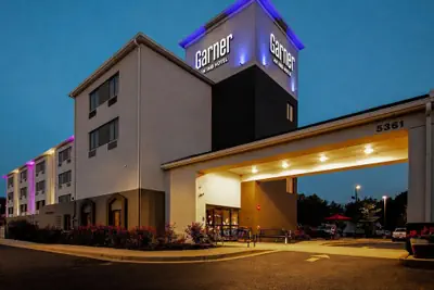 Photo 2 - Garner Hotel Frederick Southeast by IHG