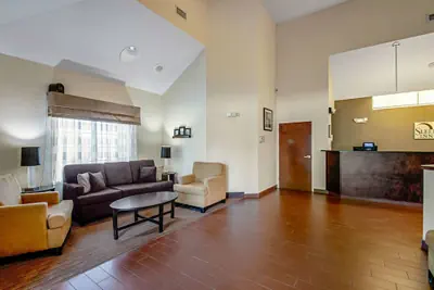 Photo 3 - Garner Hotel Frederick Southeast by IHG