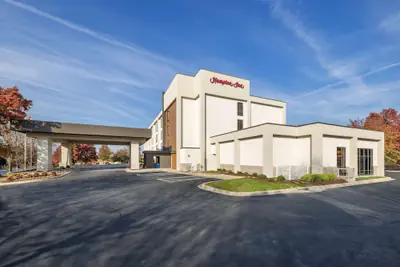 Photo 2 - Hampton Inn Columbia