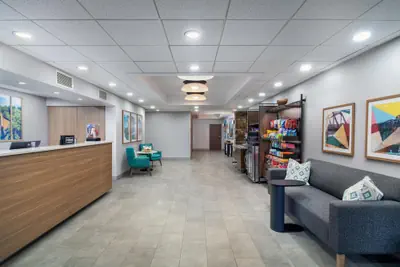 Photo 3 - Hampton Inn Marietta