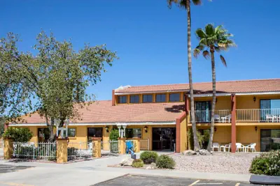 Photo 2 - Quality Inn Wickenburg