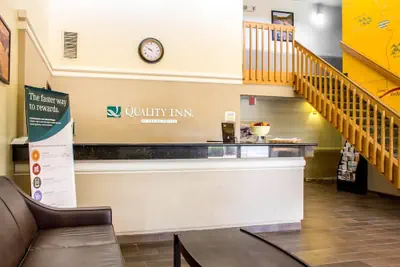 Photo 3 - Quality Inn Wickenburg