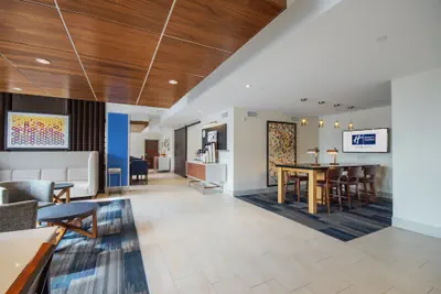 Photo 2 - Holiday Inn Express Mira Mesa-San Diego by IHG