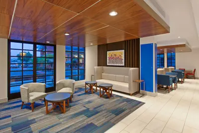 Photo 4 - Holiday Inn Express Mira Mesa-San Diego by IHG