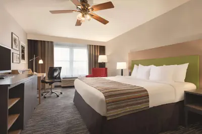 Photo 2 - Country Inn & Suites by Radisson, Galena, IL