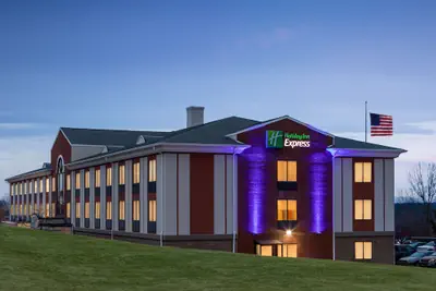 Photo 2 - Holiday Inn Express & Suites East Greenbush (Albany-Skyline) by IHG