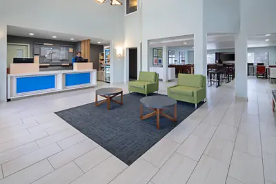 Photo 2 - Holiday Inn Express & Suites Watsonville by IHG