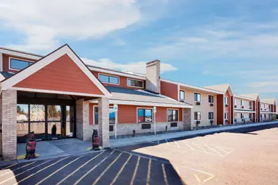 Photo 2 - AmericInn by Wyndham Ironwood