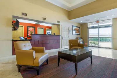Photo 4 - Extended Stay America Select Suites - Houston - Sugar Land