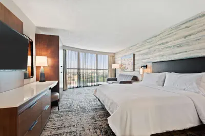 Photo 4 - Embassy Suites by Hilton Anaheim South