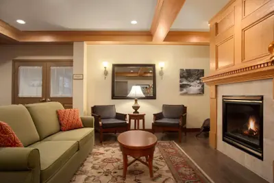 Photo 4 - Country Inn & Suites by Radisson, Dundee, MI