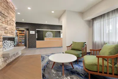 Photo 3 - Fairfield Inn by Marriott Visalia Sequoia