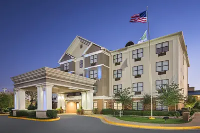 Photo 2 - Holiday Inn Express & Suites Byron by IHG