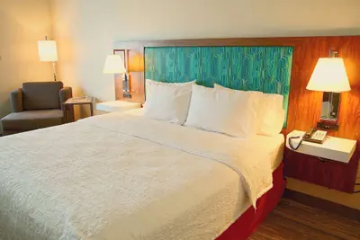 Photo 3 - Hampton Inn & Suites Cathedral City