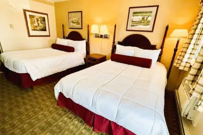 Photo 4 - Maddox Inn