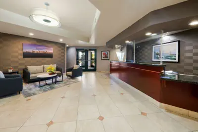 Photo 3 - Best Western Lanai Garden Inn & Suites