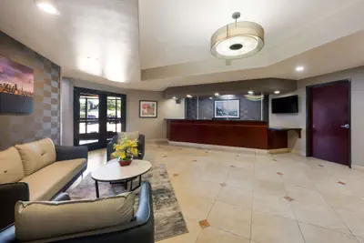 Photo 5 - Best Western Lanai Garden Inn & Suites