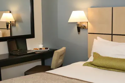 Photo 4 - Candlewood Suites East Lansing by IHG