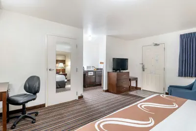 Photo 3 - Quality Inn Central Roseburg