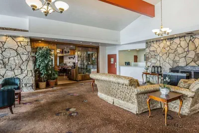 Photo 5 - Econo Lodge new Reno - Sparks Convention Center