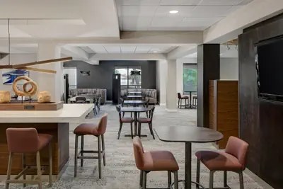 Photo 4 - Courtyard by Marriott Key West Waterfront
