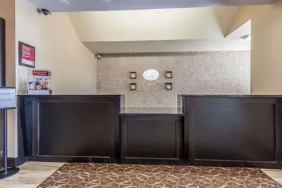 Photo 4 - Comfort Suites St Charles - St Louis