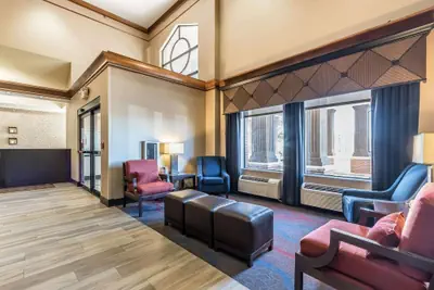 Photo 5 - Comfort Suites St Charles - St Louis