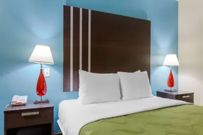 Photo 5 - Quality Inn Columbus - East