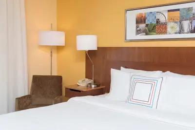 Photo 5 - Fairfield Inn and Suites By Marriott St Charles