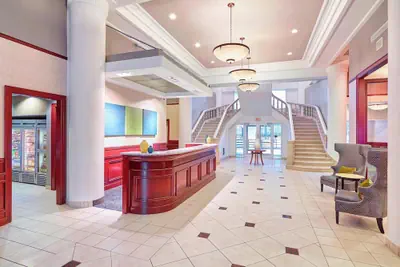 Photo 2 - Residence Inn Milwaukee Downtown by Marriott