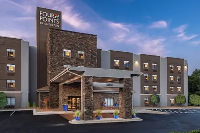 Photo 2 - Four Points by Sheraton Charlotte - Lake Norman