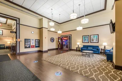 Photo 3 - Comfort Suites Chicago O'Hare Airport