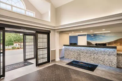 Photo 4 - Baymont by Wyndham Henderson Oxford