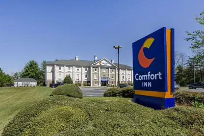 Photo 2 - Comfort Inn Martinsville