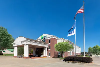 Photo 2 - Holiday Inn Express Minden by IHG