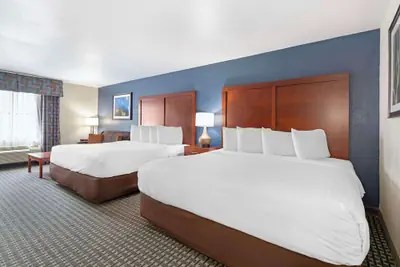 Photo 2 - Best Western Northwest Corpus Christi Inn & Suites
