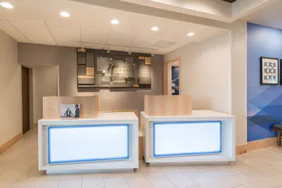 Photo 4 - Holiday Inn Express & Suites Columbia-I-26 @ Harbison Blvd by IHG