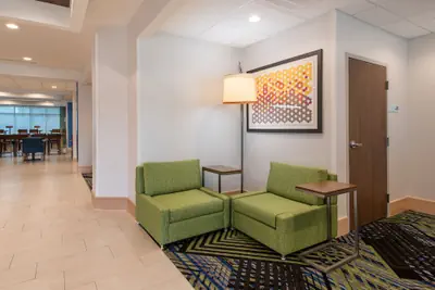 Photo 5 - Holiday Inn Express & Suites Columbia-I-26 @ Harbison Blvd by IHG