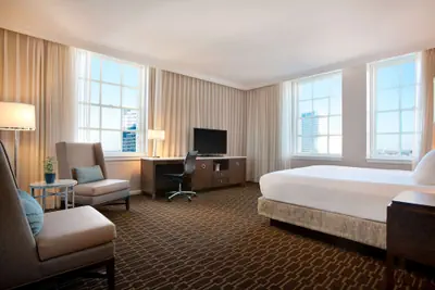 Photo 2 - Hilton New Orleans/St. Charles Avenue