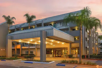 Photo 2 - Motel 6 Anaheim Maingate