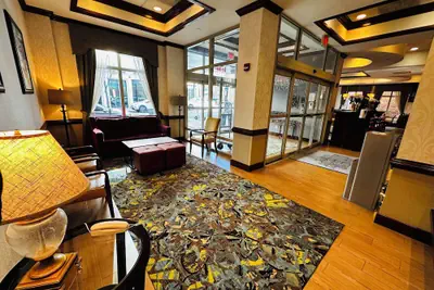 Photo 3 - Hampton Inn Alexandria-Old Town/King St. Metro
