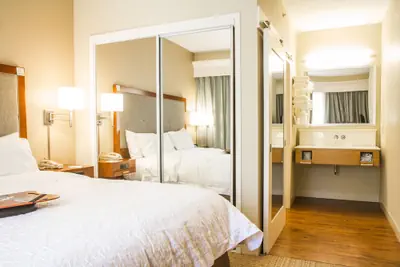 Photo 5 - Hampton Inn Charleston - Daniel Island