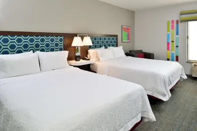 Photo 5 - Hampton Inn San Francisco-Daly City