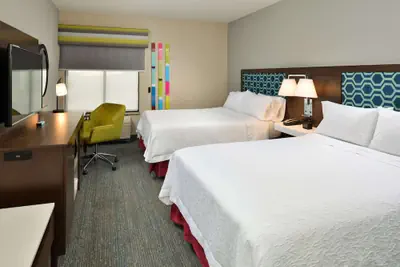 Photo 3 - Hampton Inn San Francisco-Daly City