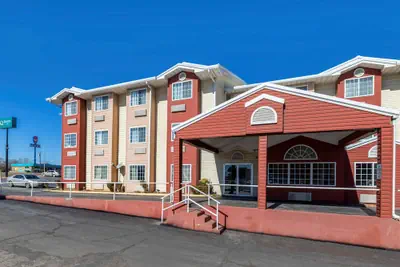Photo 2 - Quality Inn Sallisaw